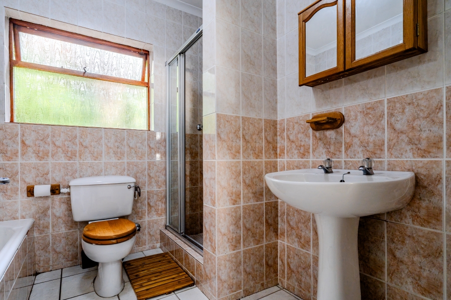 5 Bedroom Property for Sale in Camps Bay Western Cape